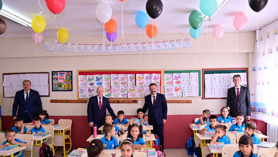 Genel Müdür Karalar, Aydın'da 2022-2023 Eğitim Öğretim Yılı Açılış Programına Katıldı
